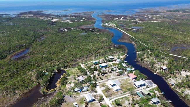 340 Sw 470 Th Ave, House other with 3 bedrooms, 2 bathrooms and null parking in Steinhatchee FL | Image 54