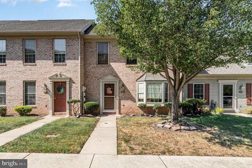 401 Stonehedge Ln, MECHANICSBURG, PA, 17055-7010 | Card Image