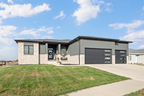 3630 Lincoln Ave, Spirit Lake, IA, 51360-7900 | Card Image