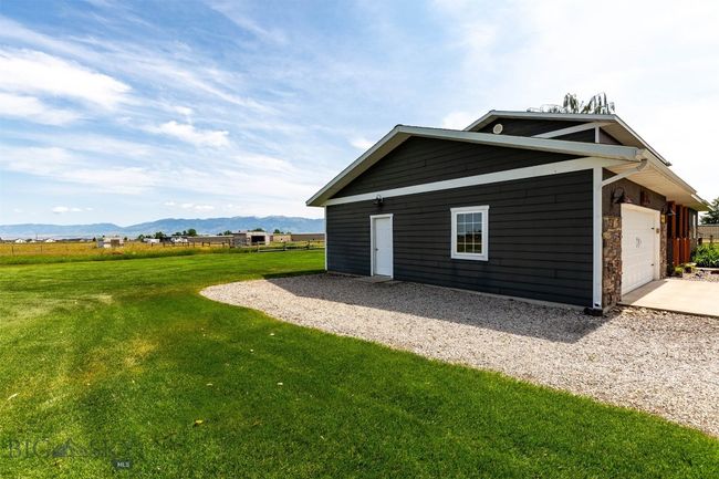 605 E Cameron Bridge Rd, House other with 3 bedrooms, 3 bathrooms and null parking in Bozeman MT | Image 17