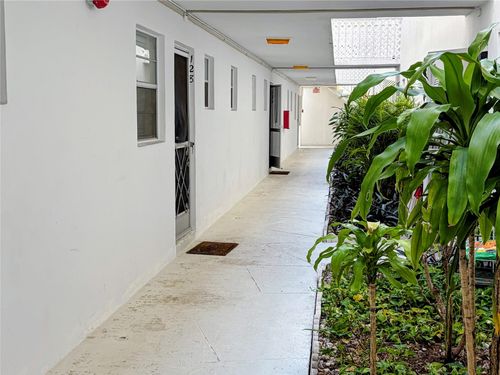 128-c-6507 Winfield Blvd, Margate, FL, 33063-7171 | Card Image