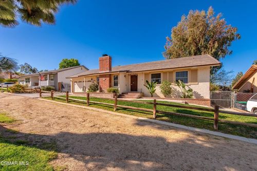 683 Languid Ln, Simi Valley, CA, 93065-5408 | Card Image