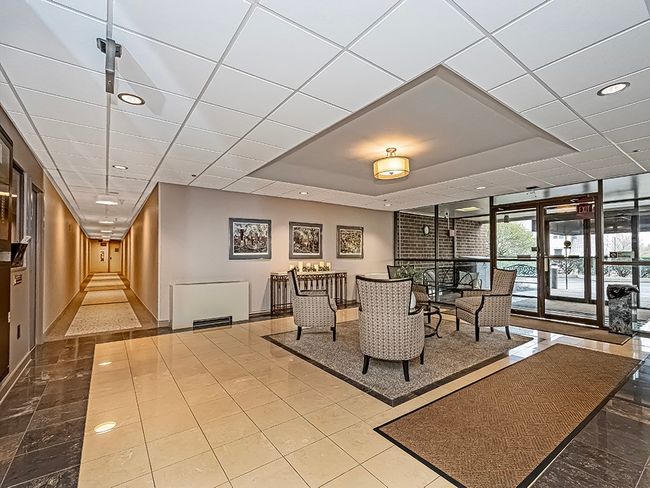 APT-1003 - 750 Washington Rd, Condo with 2 bedrooms, 2 bathrooms and null parking in Mt. Lebanon PA | Image 12