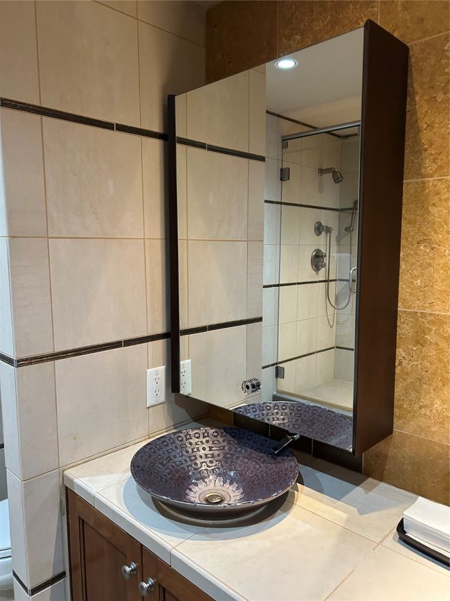Upgraded vanity mirror and bowl sink | Image 8