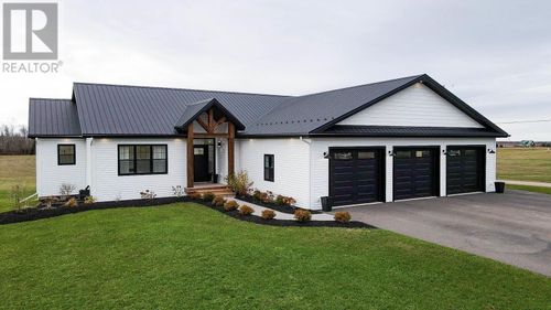 137 Macmillan Lane, Stanhope, PE, C0A1P0 | Card Image