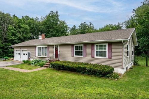 13 Pearl St, Somersworth, NH, 03878-2241 | Card Image