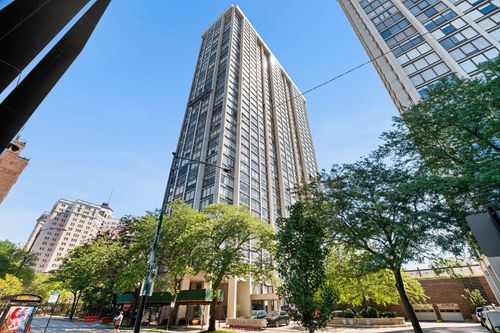 2003-5455 N Sheridan Rd, Chicago, IL, 60640-7432 | Card Image