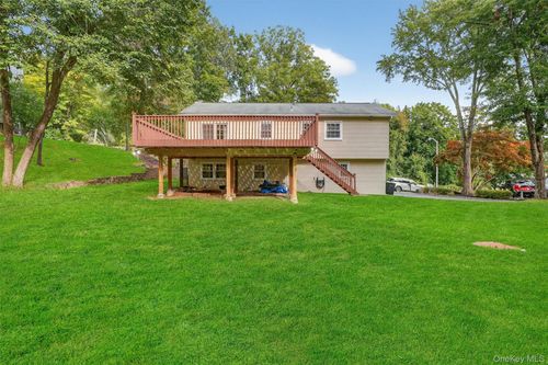 16 Ann Ave, Stony Point, NY, 10980-3112 | Card Image