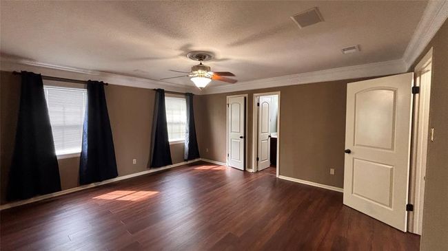 5720 Townhouse Ln, Townhouse with 3 bedrooms, 3 bathrooms and null parking in Beaumont TX | Image 23