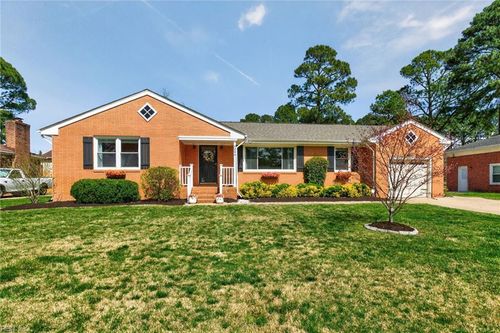 4244 Meadow Wood Dr, Chesapeake, VA, 23321-4231 | Card Image