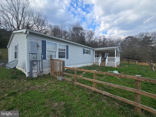 698 Webbs Farm Ln, BURLINGTON, WV, 26710-7578 | Card Image
