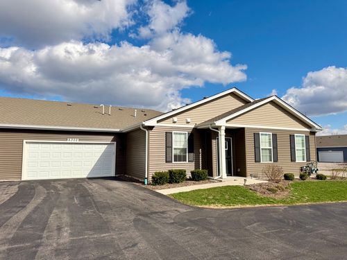 3081-6302 Maple Glen Drive, Wonder Lake, IL, 60097 | Card Image