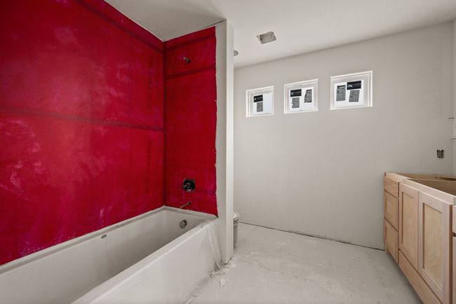 207 W 7 Th St, House other with 4 bedrooms, 3 bathrooms and null parking in Justin TX | Image 13