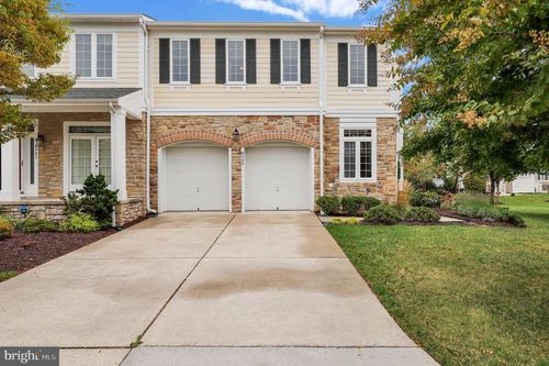 9-8905 Shining Oceans Way, COLUMBIA, MD, 21045-5953 | Card Image