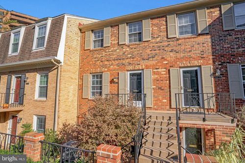 3265 Sutton Pl Nw, WASHINGTON, DC, 20016-7537 | Card Image