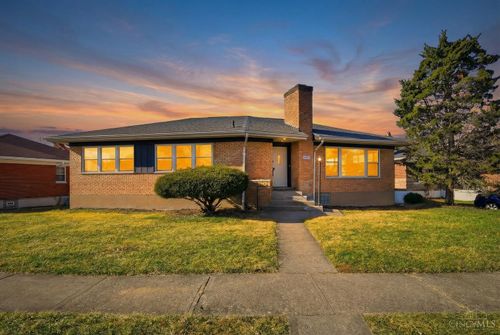 6101 Capri Dr, Cincinnati, OH, 45224-2723 | Card Image