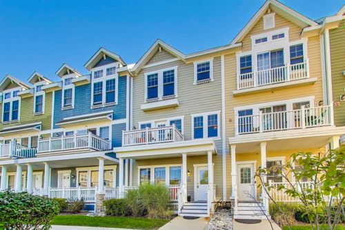 34 Lakeview Pl, Lake Zurich, IL, 60047-2219 | Card Image