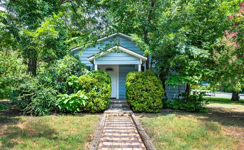 1619 Mccormick St, Denton, TX, 76205-5957 | Card Image