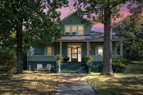 130 Pond Circle Rd, Dickson, TN, 37055-8510 | Card Image