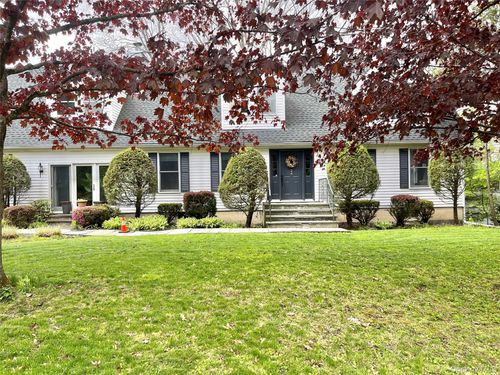 24 Bonticou View Dr, New Paltz, NY, 12561-1011 | Card Image