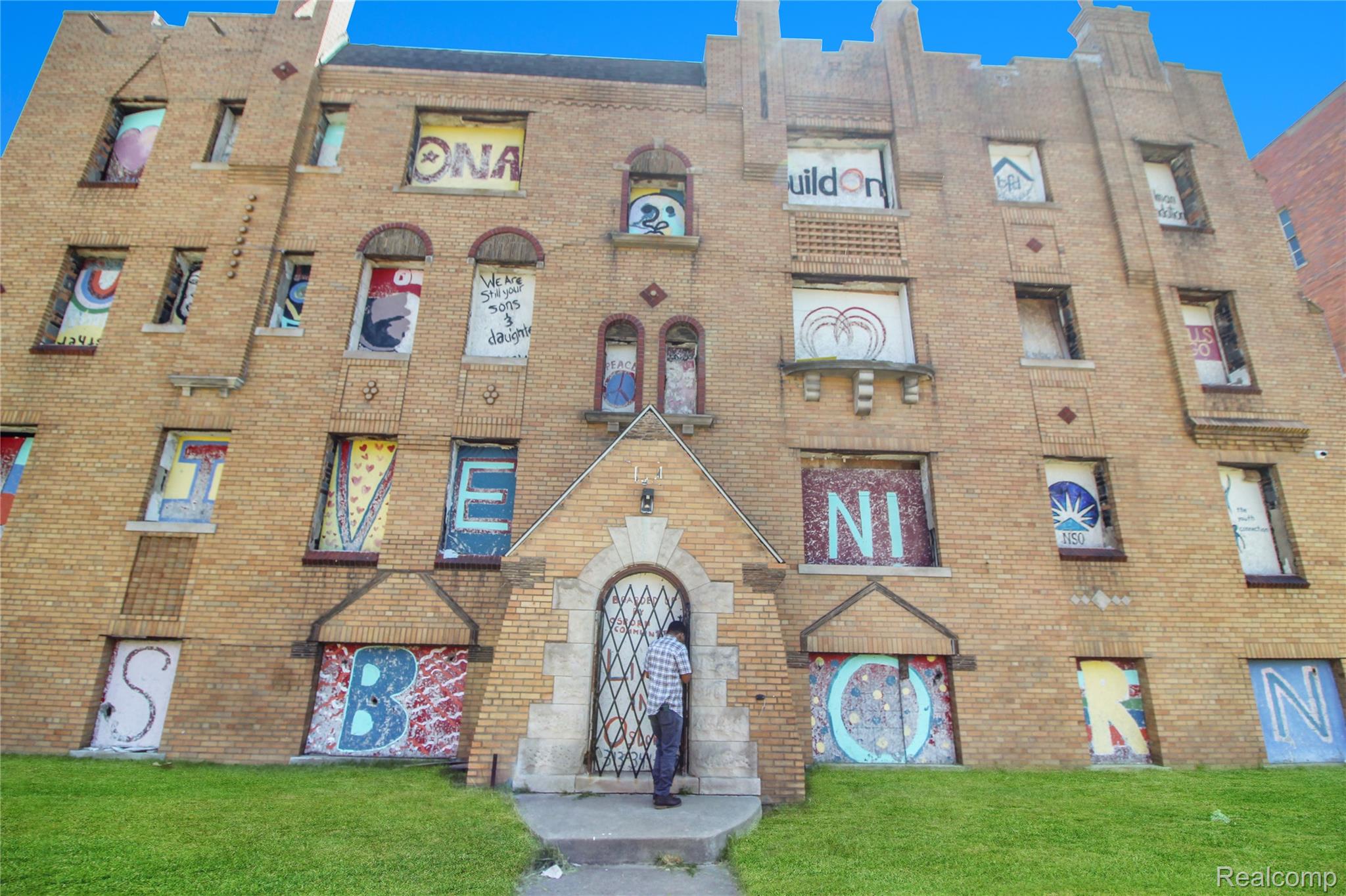 Residential Income in Detroit 3