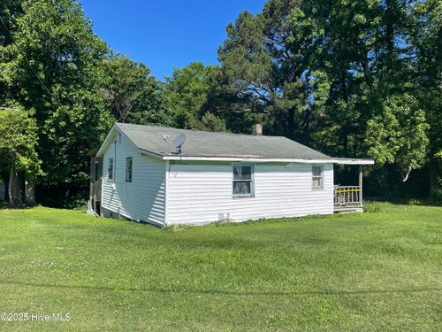 512 Walton Ln, Tyner, NC, 27980-9799 | Card Image