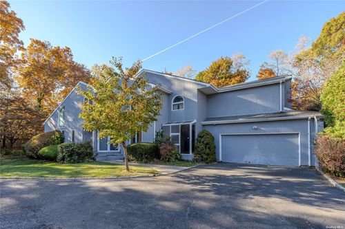 2-2 Heiko Court, Northport, NY, 11768 | Card Image