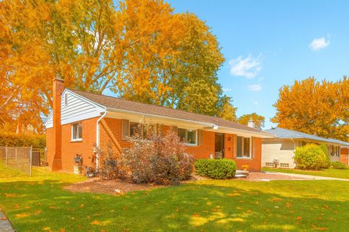 2021 Castleton Dr, Troy, MI, 48083-2615 | Card Image