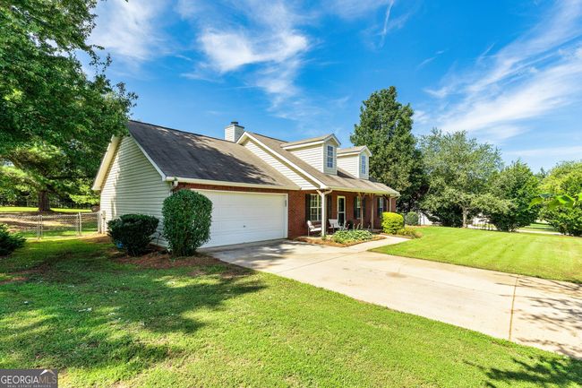125 Meadow View Dr, House other with 3 bedrooms, 2 bathrooms and null parking in Jackson GA | Image 31