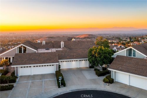 68-6 Saros, Irvine, CA, 92603-5713 | Card Image