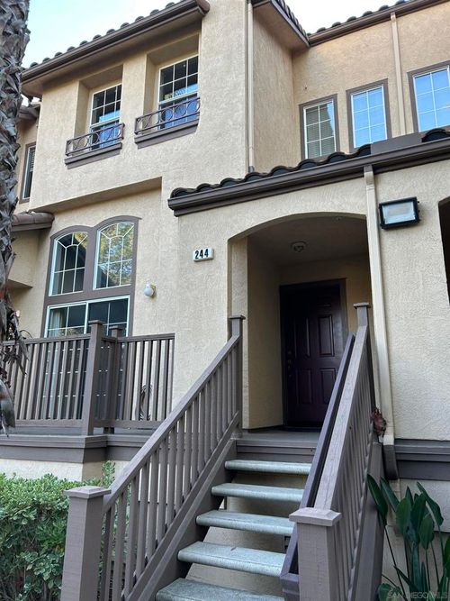 10284 Wateridge Cir, San Diego, CA, 92121-5772 | Card Image