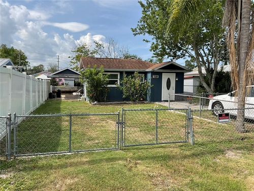 7104 Fair Ln, HUDSON, FL, 34667-1022 | Card Image