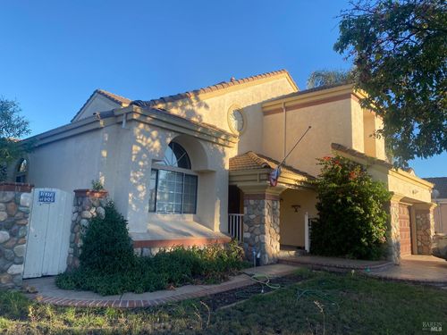 401 Donaldson Ct, Suisun City, CA, 94585-3751 | Card Image
