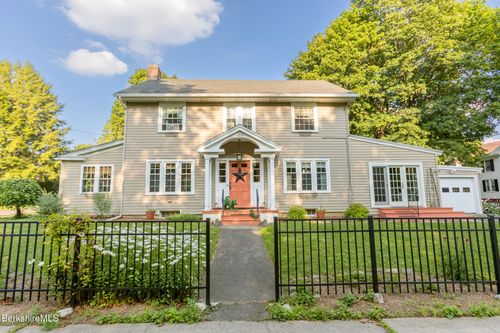 133 Pomeroy Ave, Pittsfield, MA, 01201-6955 | Card Image