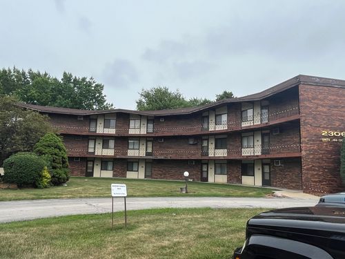 apt-146-2306 Holiday Ter, Lansing, IL, 60438-1678 | Card Image