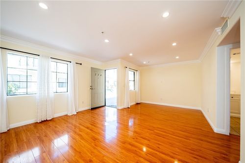 116-10894 Olinda St, Sun Valley, CA, 91352 | Card Image
