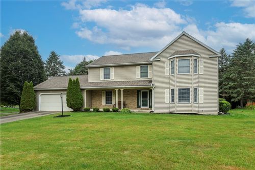 121 Kennedy Dr, Horseheads, NY, 14845-2263 | Card Image