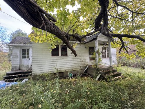 1 Jericho Rd, Pomfret Center, CT, 06259-2418 | Card Image