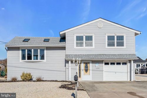 109 Englewood Ave, Barnegat, NJ, 08005-2902 | Card Image