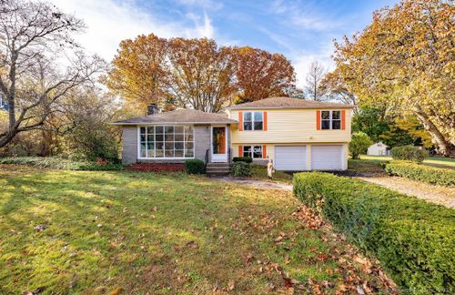 847 Glenbrook Road, Orange, CT, 06477 | Card Image