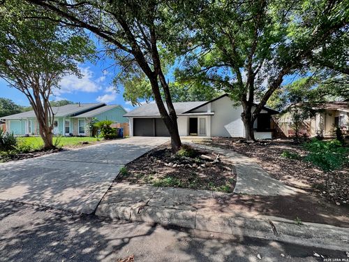 9483 Points Edge, San Antonio, TX, 78250-2825 | Card Image