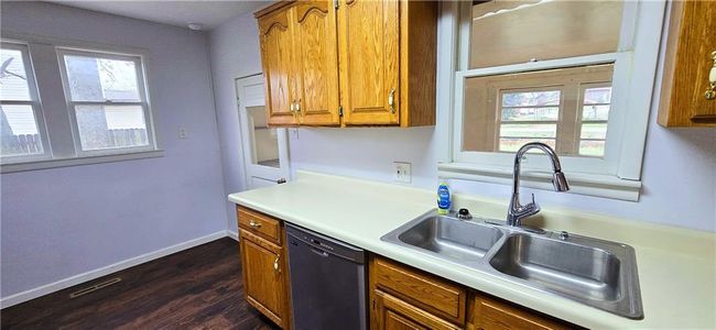 1324 S Main St, House other with 3 bedrooms, 1 bathrooms and null parking in Fort Scott KS | Image 13