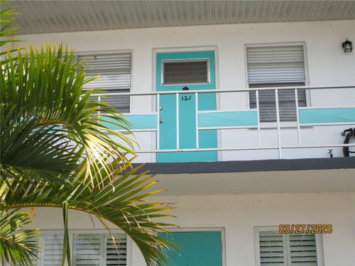apt-12-6055 21st St N, ST PETERSBURG, FL, 33714-4741 | Card Image