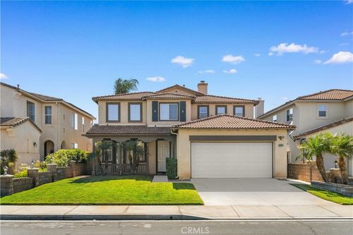 34619 Chinaberry Dr, Winchester, CA, 92596-8868 | Card Image