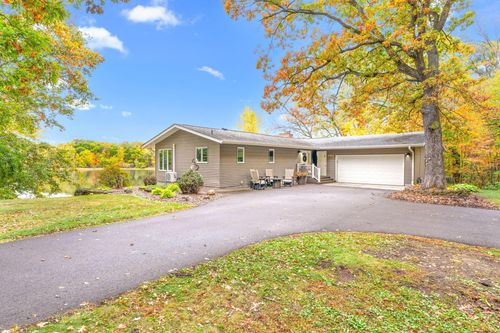 5222 406th St, North Branch, MN, 55056-5295 | Card Image