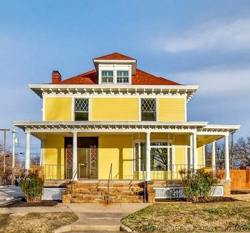 822 Johnstone Ave, Bartlesville, OK, 74003-4634 | Card Image