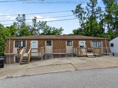 904 & 906 Valley View Drive, South Charleston, WV, 25309 | Card Image