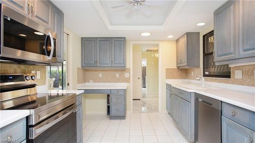 m12-319 Reynolds Ct, NAPLES, FL, 34112-5057 | Card Image