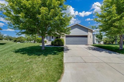 3521 N Valerie Cir, Wichita, KS, 67205-3410 | Card Image