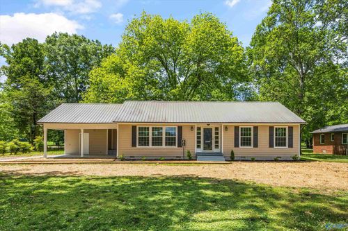 2340 Old Gurley Pike, New Hope, AL, 35760-8418 | Card Image